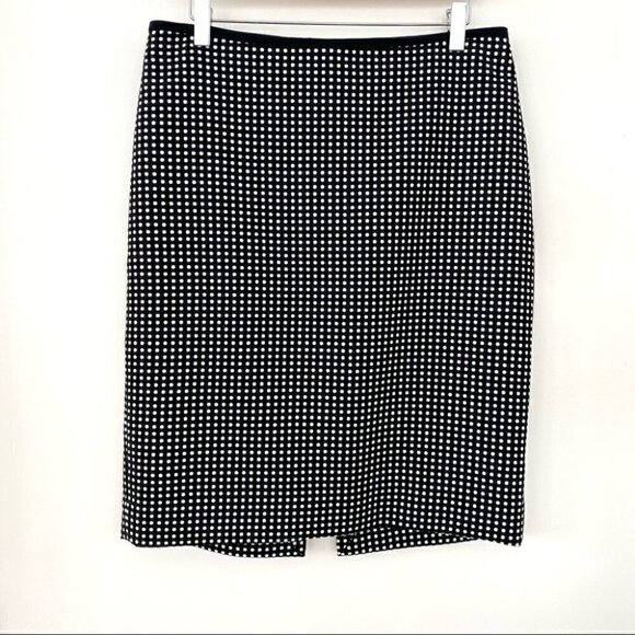 White House  Black Market lined pencil skirt - Picture 1 of 6